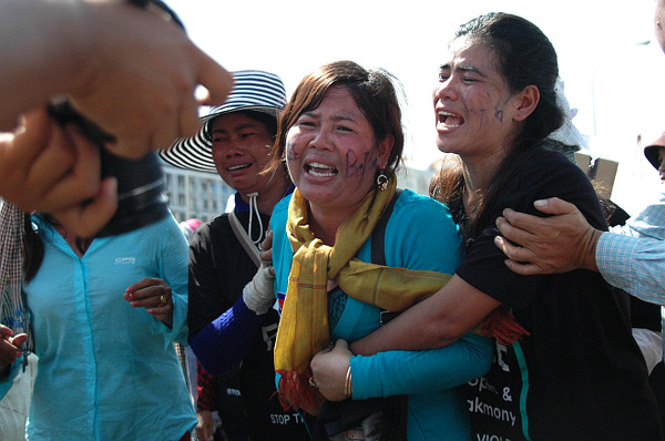 Media Album: The Yorm Bopha Protests: 176 Days of Solidarity in ...